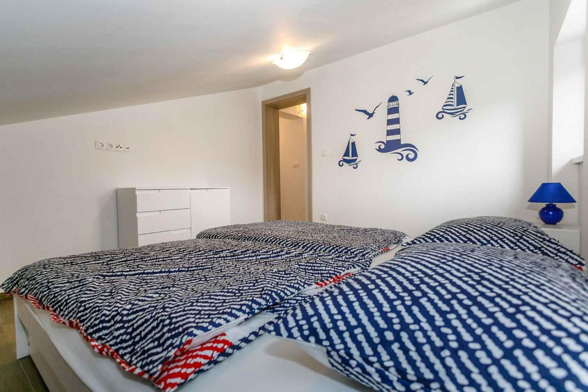 Apartment In Malinska/Insel Krk 38057 Eksteriør billede
