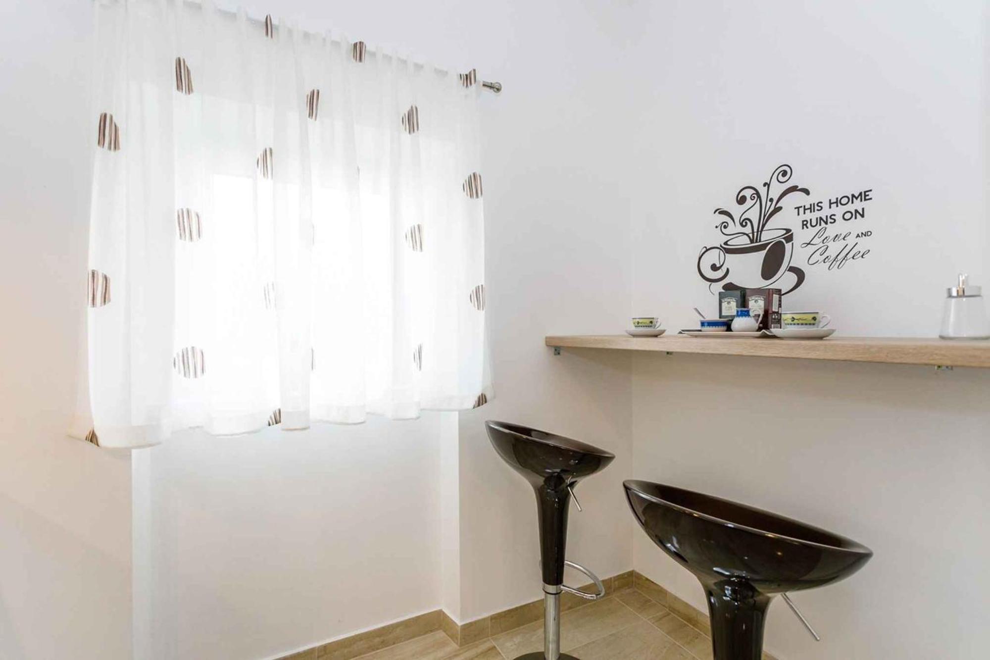 Apartment In Malinska/Insel Krk 38057 Eksteriør billede